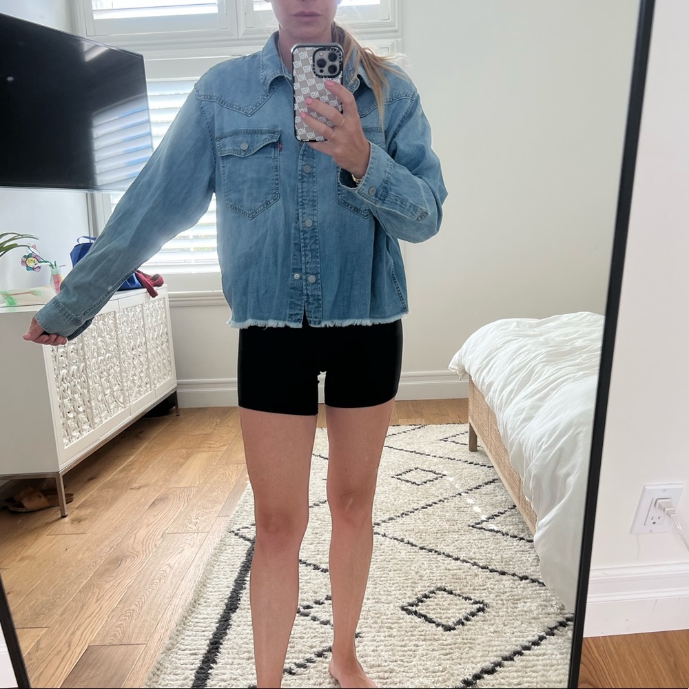 Levi’s denim long sleeve cropped shirt